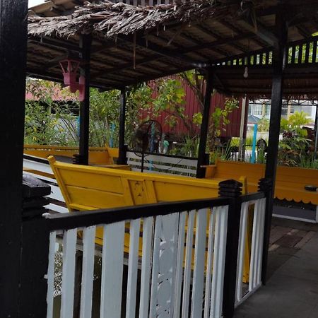 Mykampung Chalet 호텔 이포 외부 사진