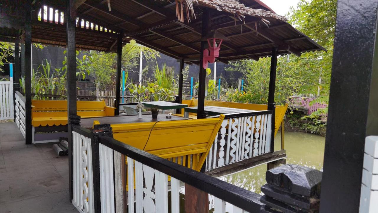 Mykampung Chalet 호텔 이포 외부 사진