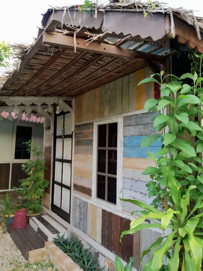Mykampung Chalet 호텔 이포 외부 사진