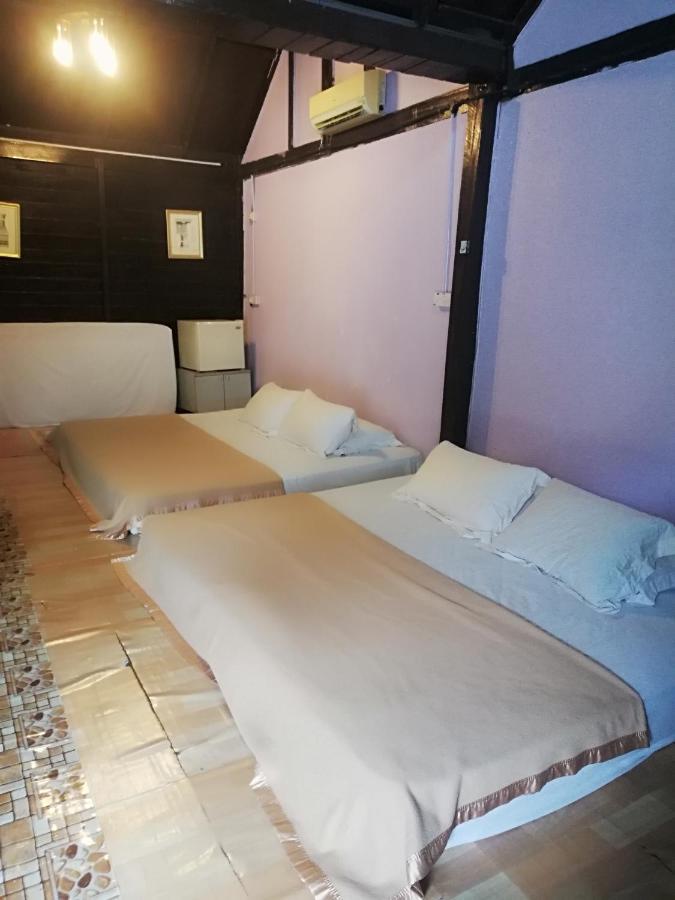 Mykampung Chalet 호텔 이포 외부 사진